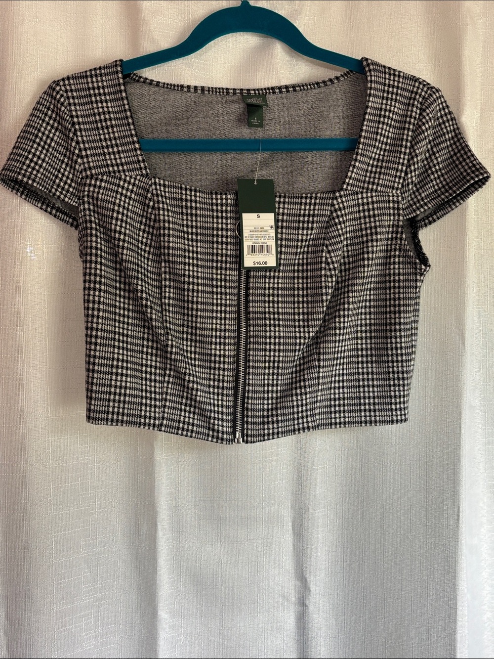 Wild Fable Black & White Plaid Zip-Front Crop Top